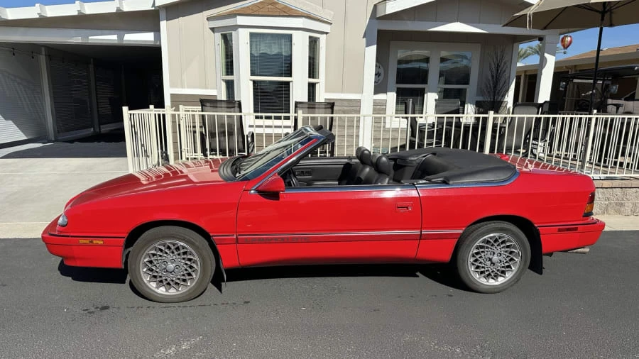 1994 Chrysler LeBaron - Image 2 of 18