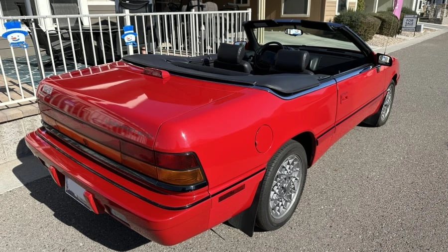 1994 Chrysler LeBaron - Image 3 of 18