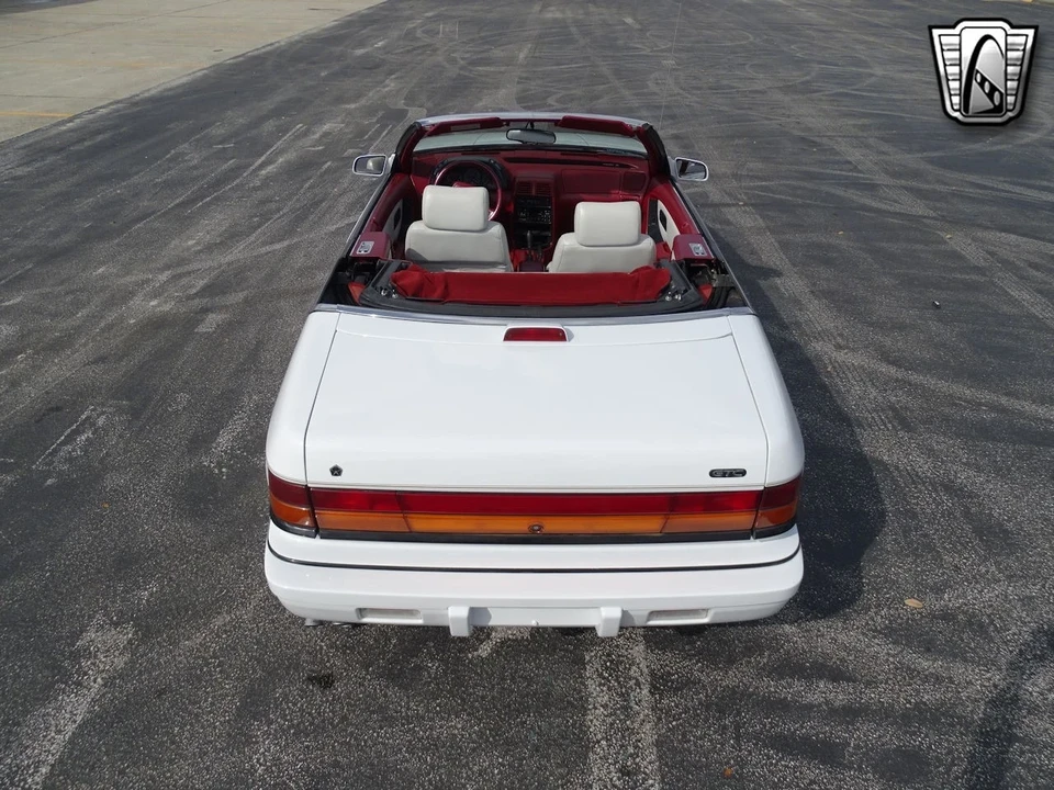1994 Chrysler LeBaron - Image 9 of 12