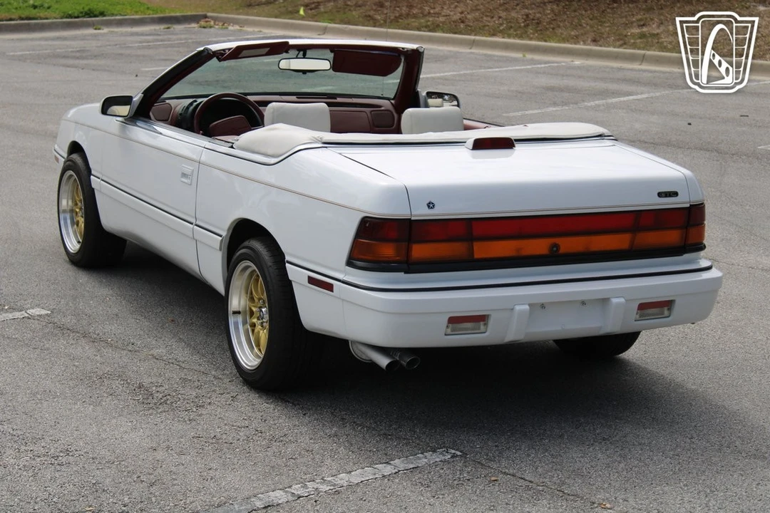 1994 Chrysler LeBaron - Image 8 of 21