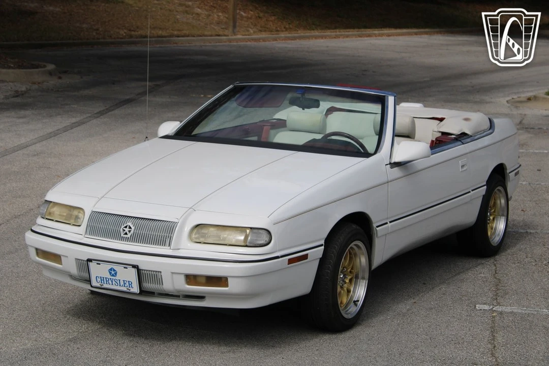 1994 Chrysler LeBaron - Image 5 of 21