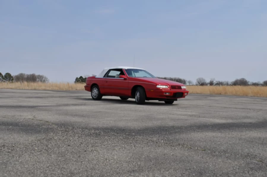 1994 Chrysler LeBaron - Image 6 of 6