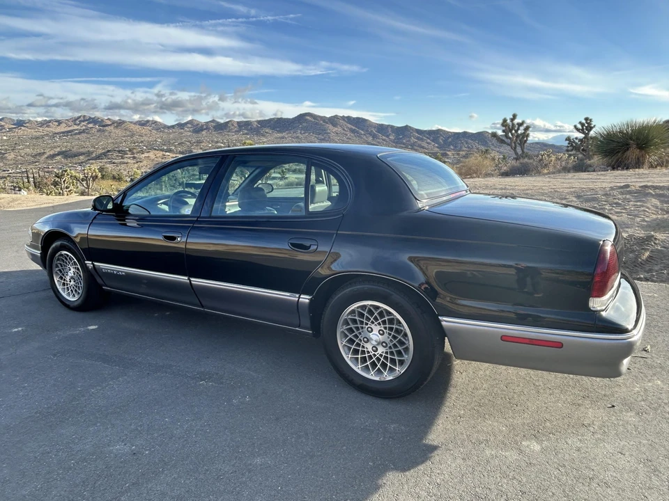 1994 Chrysler New Yorker - Image 22 of 31