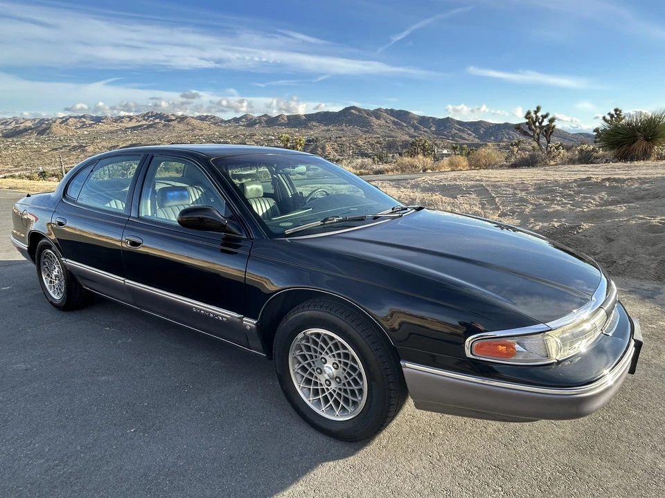 1994 Chrysler New Yorker - Image 3 of 31
