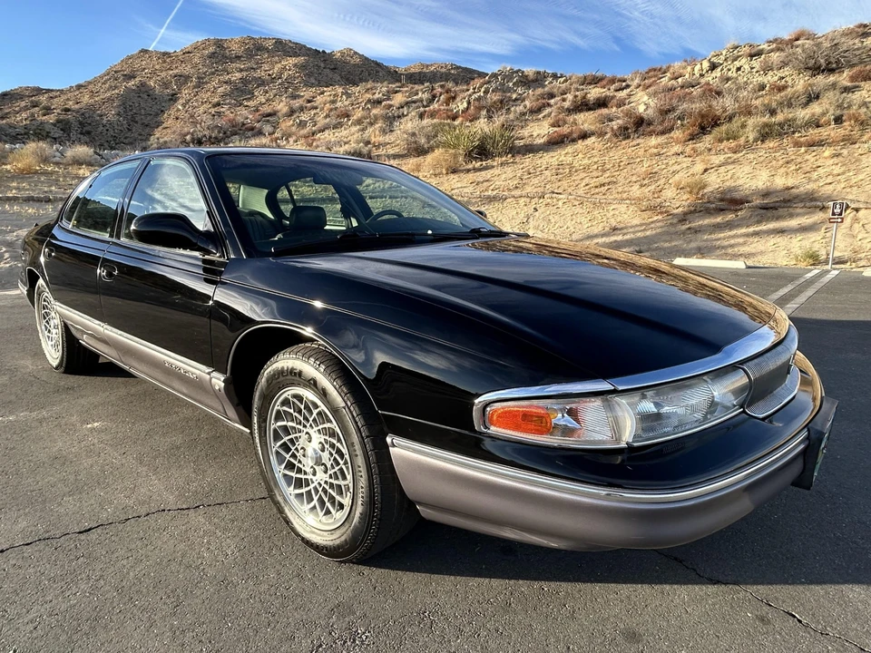 1994 Chrysler New Yorker - Image 6 of 31