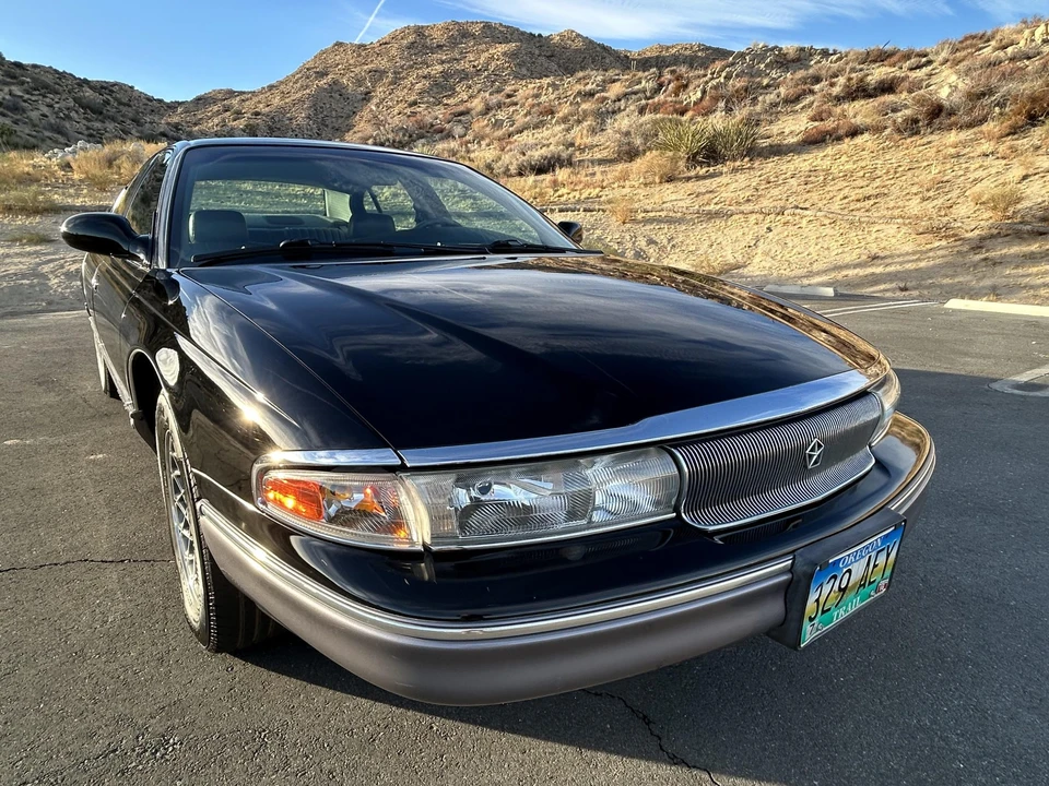 1994 Chrysler New Yorker - Image 9 of 31
