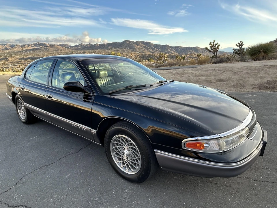 1994 Chrysler New Yorker - Image 4 of 31