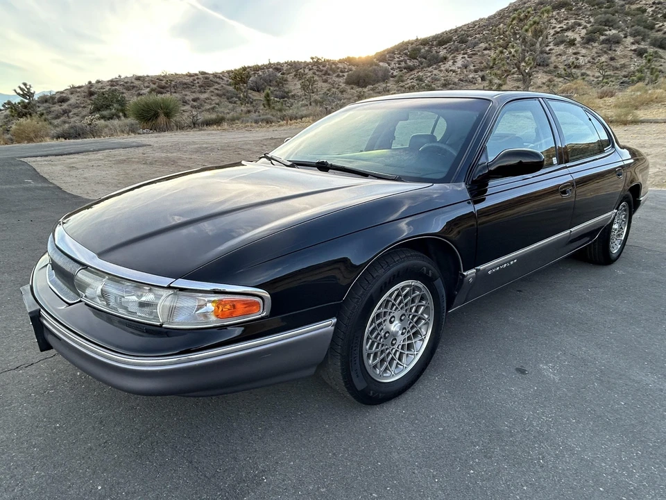 1994 Chrysler New Yorker - Image 18 of 31