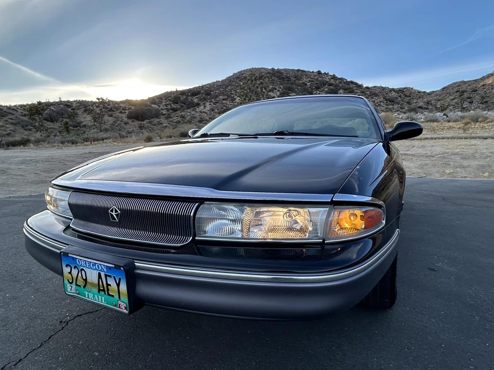 1994 Chrysler New Yorker - Image 16 of 31