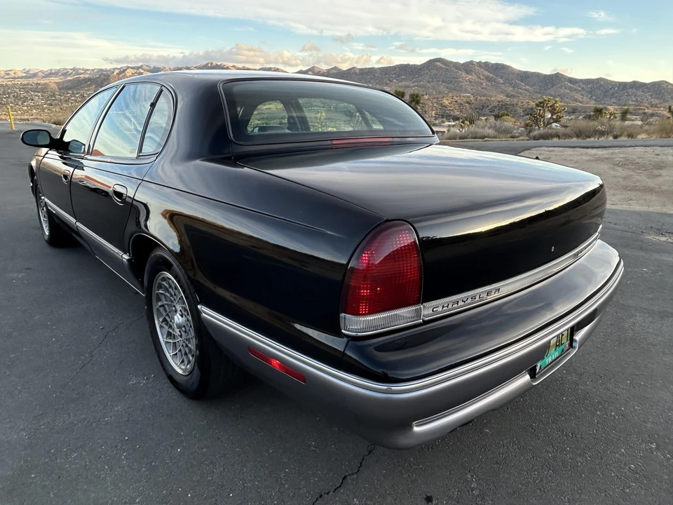 1994 Chrysler New Yorker - Image 28 of 31