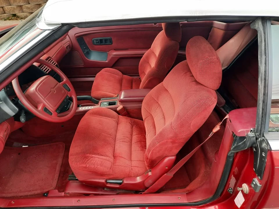 1994 Chrysler LeBaron - Image 5 of 5