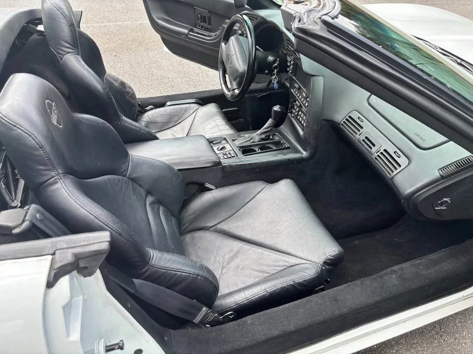 1994 Chevrolet Corvette C4 - Image 8 of 10