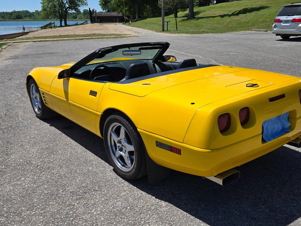 1994 Chevrolet Corvette C4 - Image 2 of 7