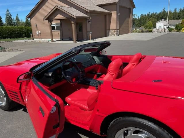 1994 Chevrolet Corvette C4 - Image 11 of 24