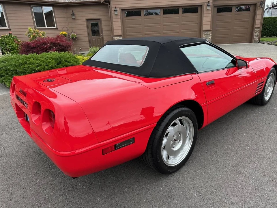 1994 Chevrolet Corvette C4 - Image 20 of 24