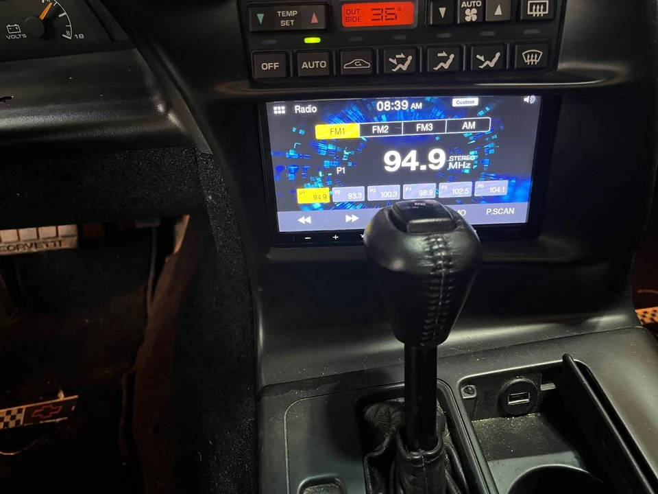 1994 Chevrolet Corvette C4 - Image 5 of 12