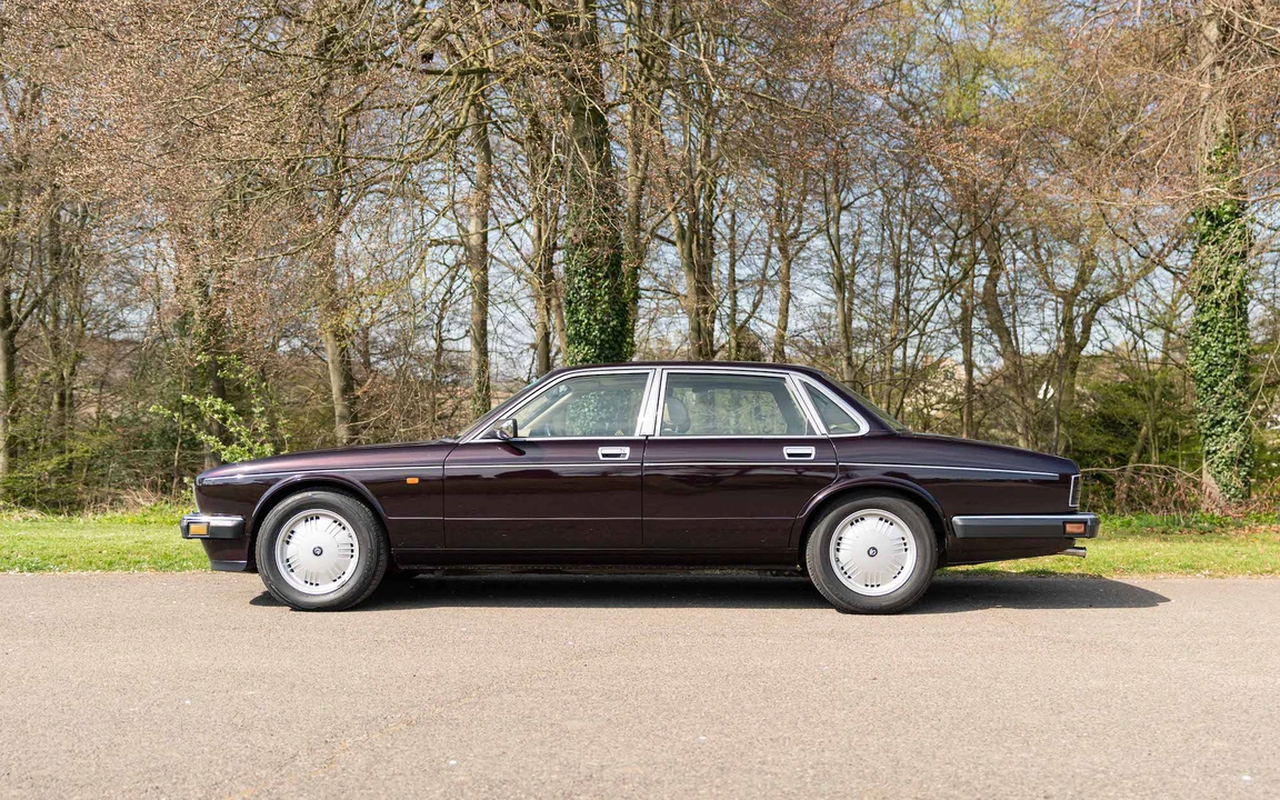 1994 Daimler - Image 13 of 31