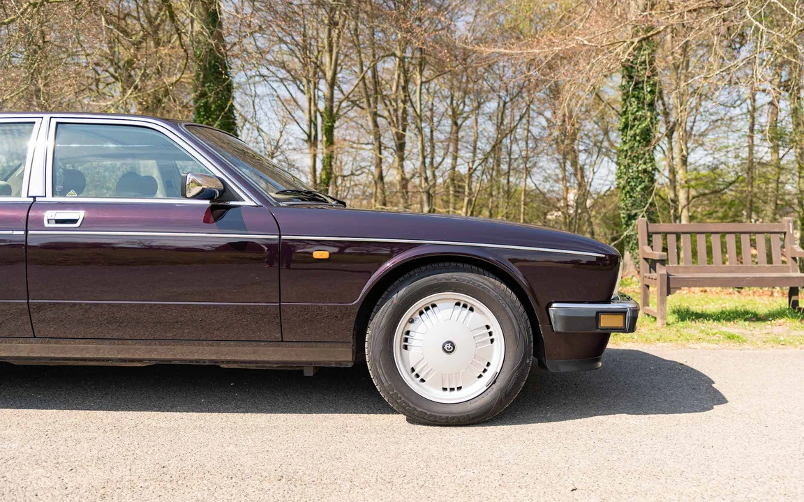 1994 Daimler - Image 24 of 31