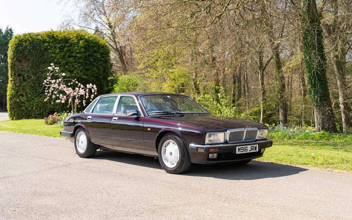 1994 Daimler - Image 9 of 31