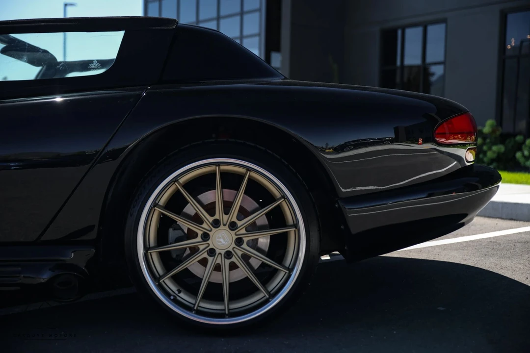 1994 Dodge Viper 1st Gen - Image 14 of 31
