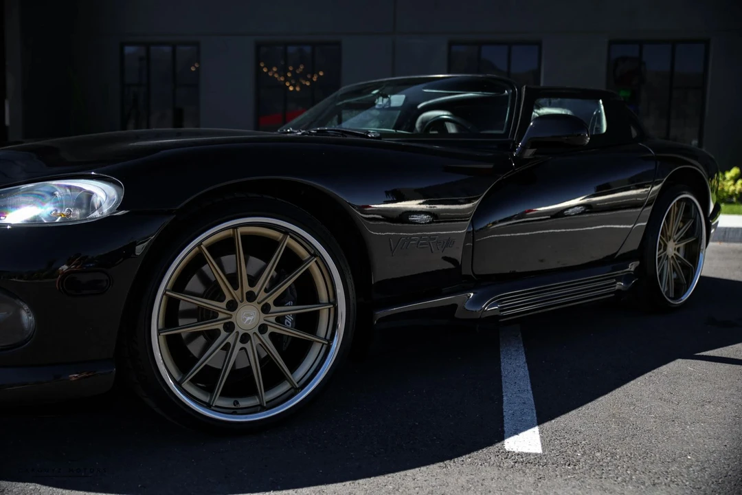 1994 Dodge Viper 1st Gen - Image 8 of 31