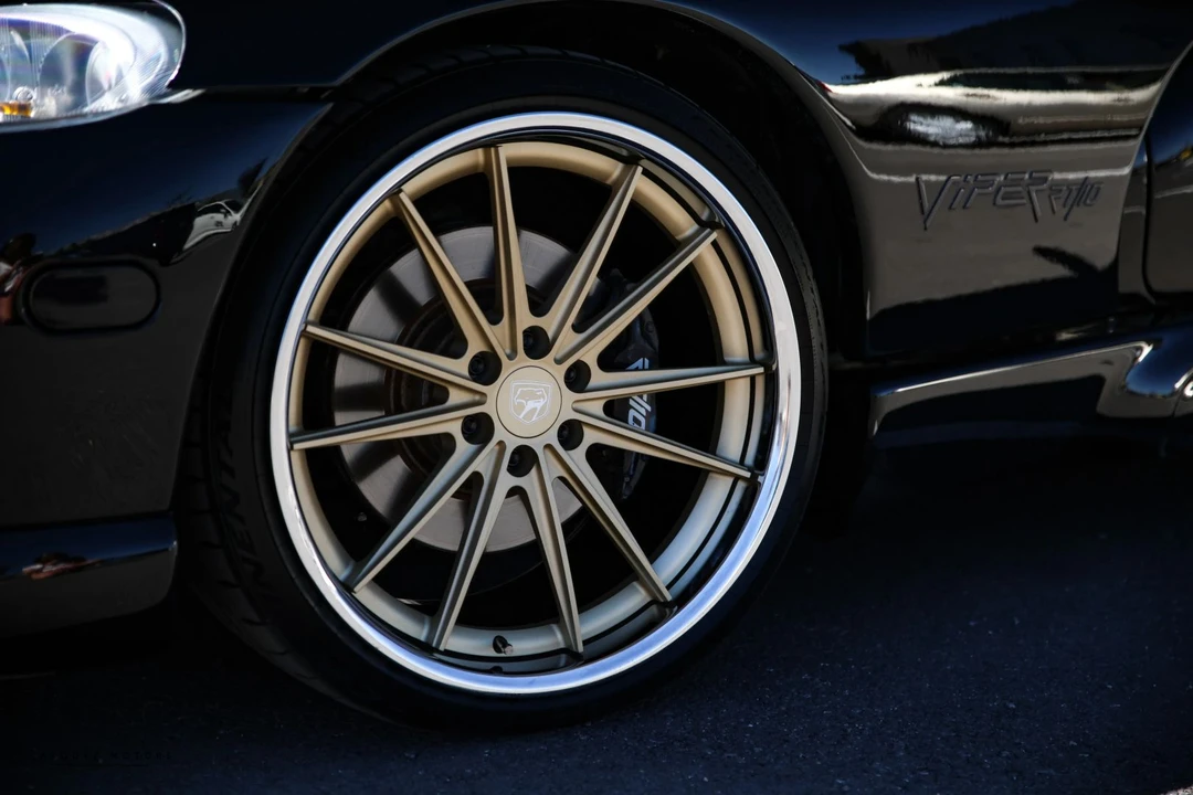 1994 Dodge Viper 1st Gen - Image 9 of 31