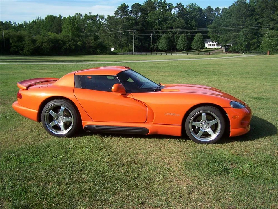 1994 Dodge Viper 1st Gen - Image 5 of 5