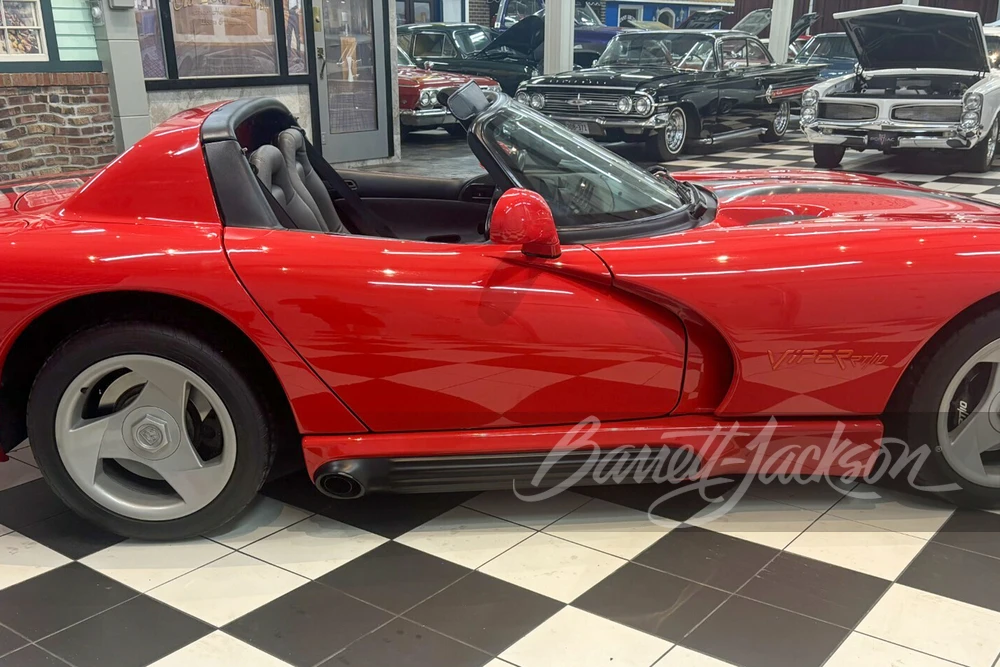 1994 Dodge Viper 1st Gen - Image 23 of 31