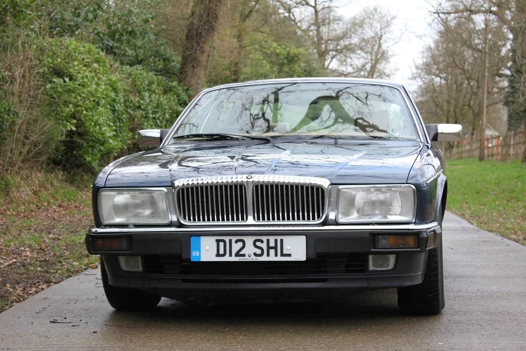1994 Daimler - Image 11 of 30