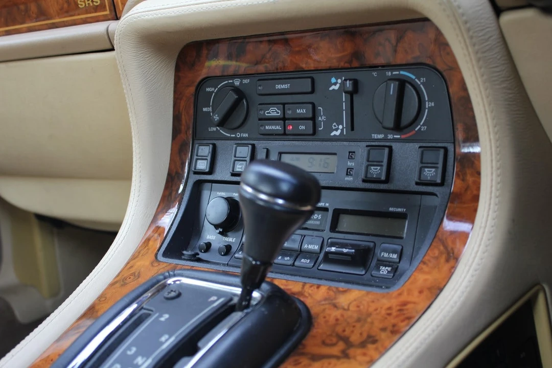 1994 Daimler - Image 26 of 30