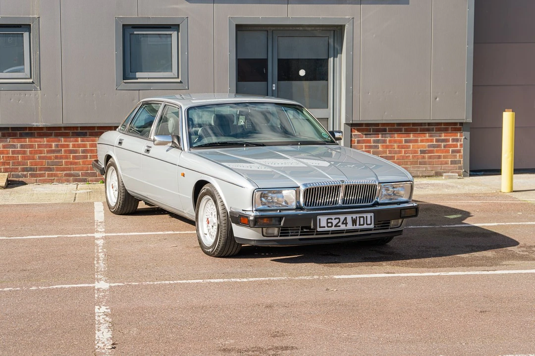 1994 Daimler - Image 10 of 30