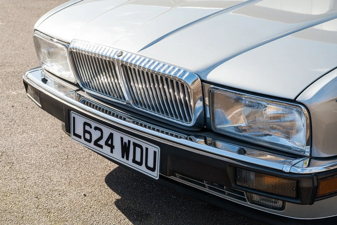 1994 Daimler - Image 5 of 30