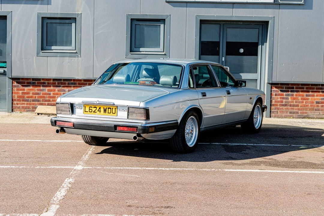 1994 Daimler - Image 14 of 30