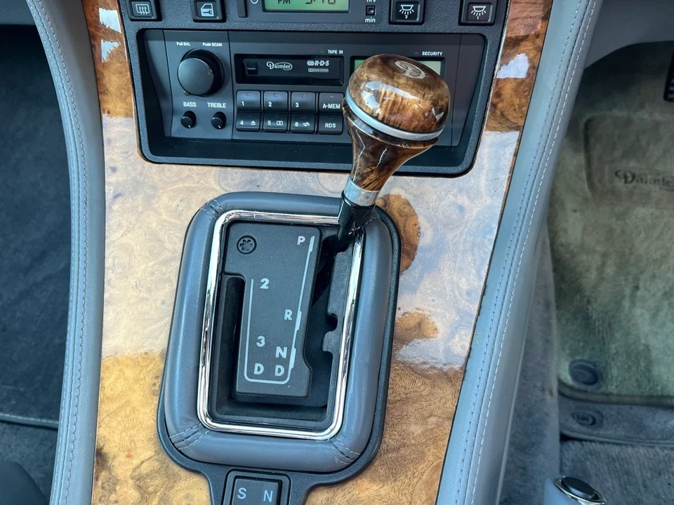 1994 Daimler - Image 7 of 31