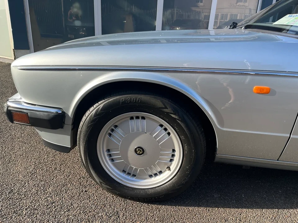 1994 Daimler - Image 18 of 31