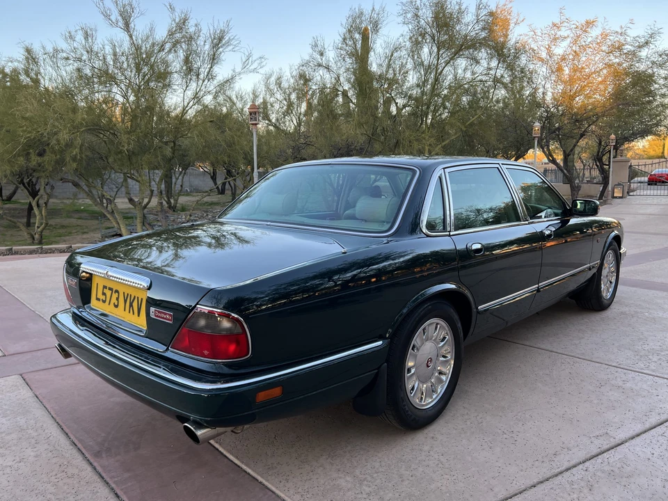1994 Jaguar X300 XJ - Image 15 of 31