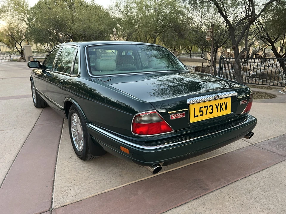 1994 Jaguar X300 XJ - Image 11 of 31