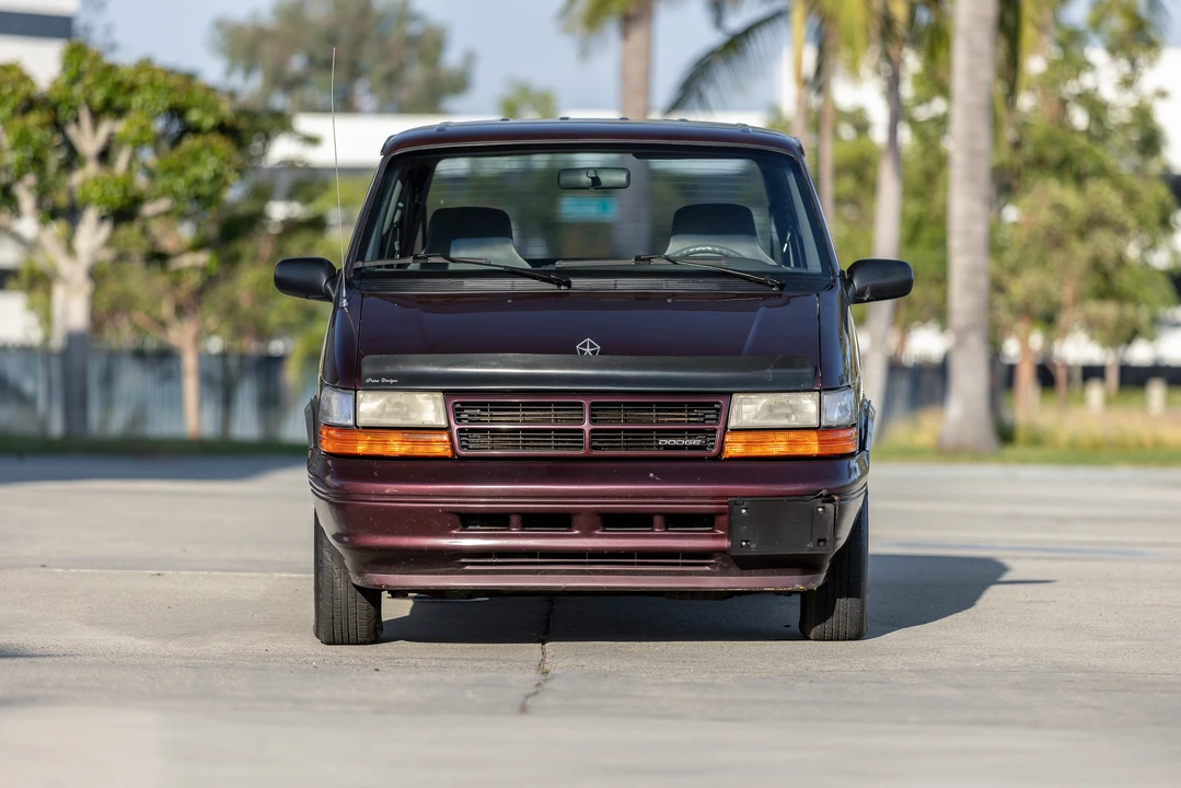 1994 Dodge Caravan - Image 7 of 31