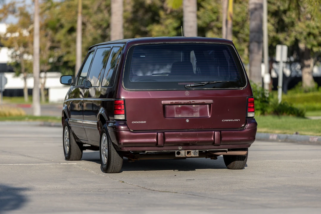 1994 Dodge Caravan - Image 17 of 31