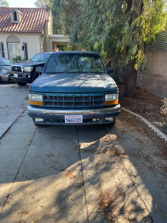1994 Dodge Dakota 1st Gen - Image 2 of 8