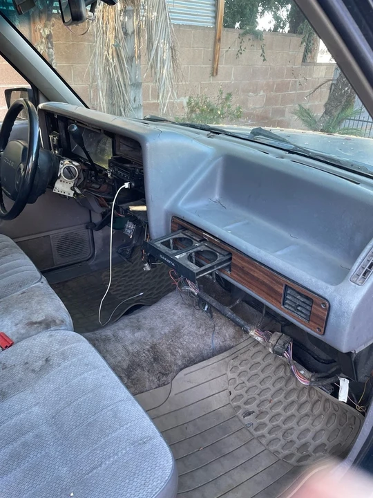 1994 Dodge Dakota 1st Gen - Image 5 of 8