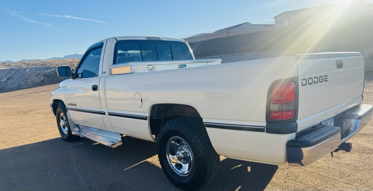 1994 Dodge Ram 2nd Gen - Image 3 of 16