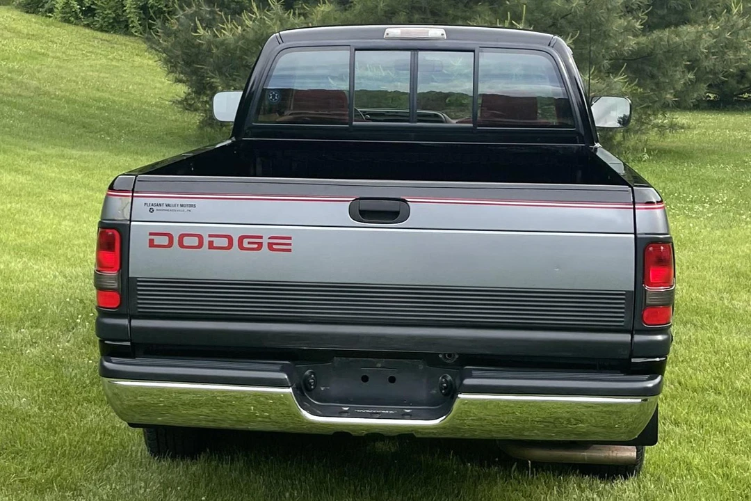 1994 Dodge Ram 2nd Gen - Image 5 of 31