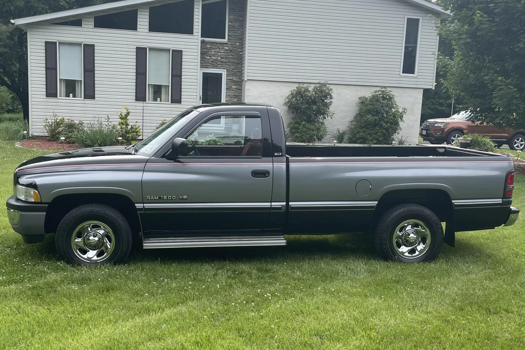 1994 Dodge Ram 2nd Gen - Image 3 of 31