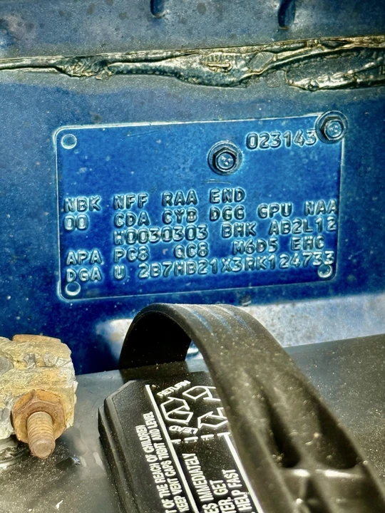 1994 Dodge Ram Van - Image 8 of 21