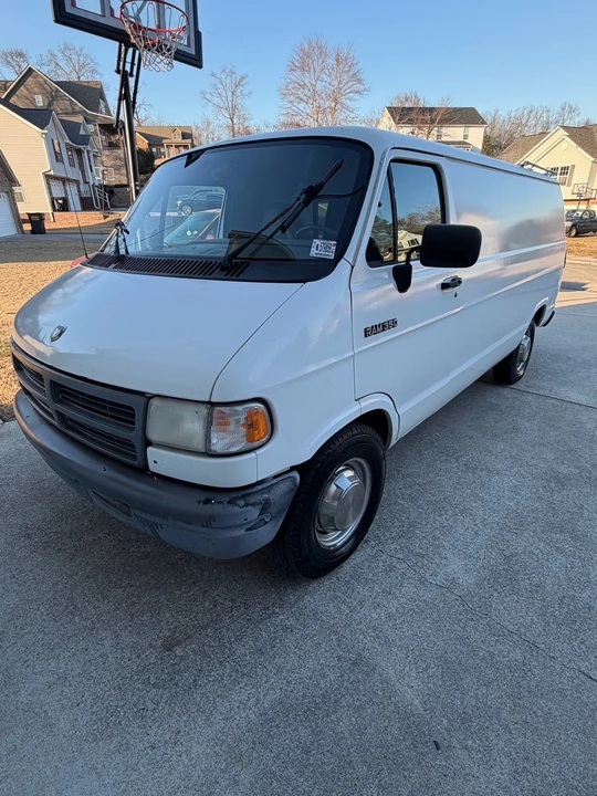 1994 Dodge Ram Van - Image 2 of 21