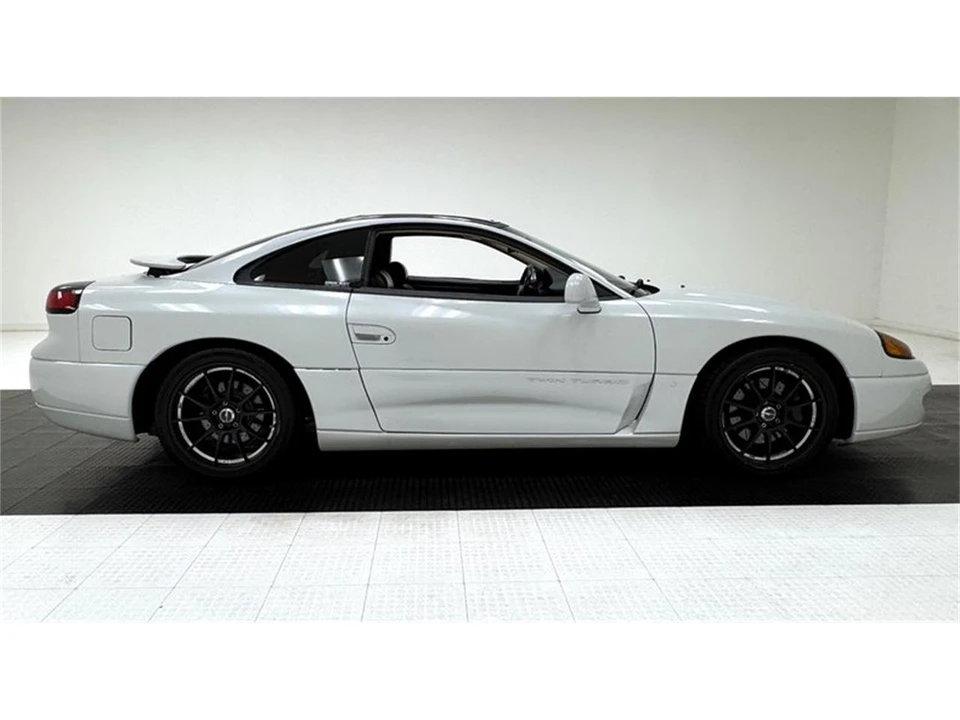 1994 Dodge Stealth - Image 6 of 31