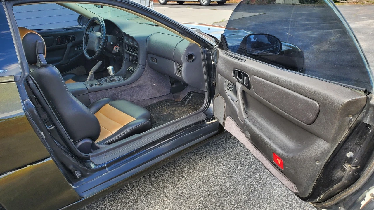 1994 Dodge Stealth - Image 10 of 20