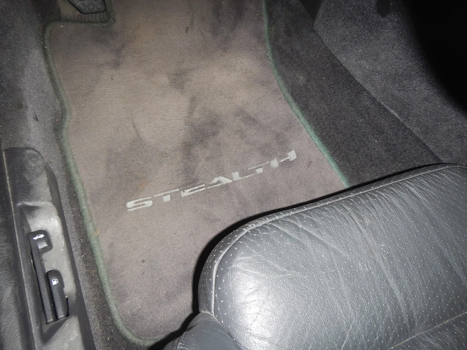 1994 Dodge Stealth - Image 17 of 31