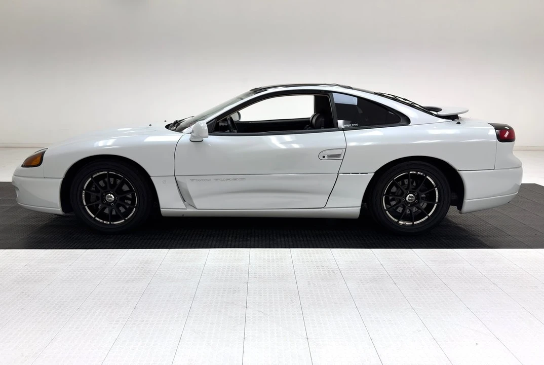 1994 Dodge Stealth - Image 2 of 31